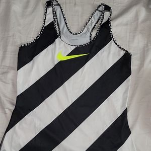 Woman's Nike Active Tank Top